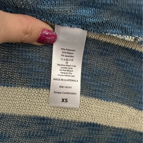 LuLaRoe Blue & Cream Joy Vest size XS - Picture 8 of 11